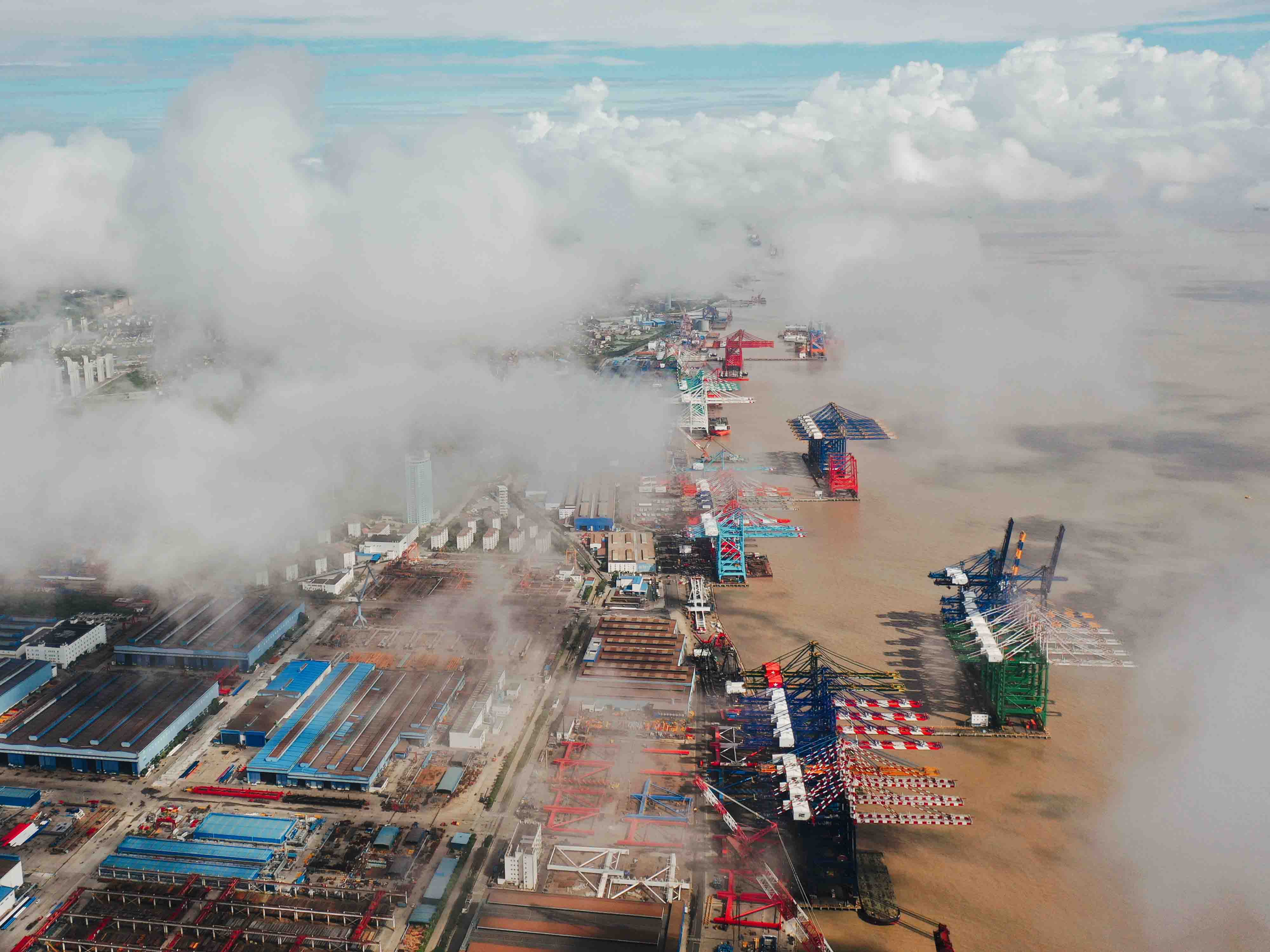 上海振华重工（集团）股份有限公司长兴分公司