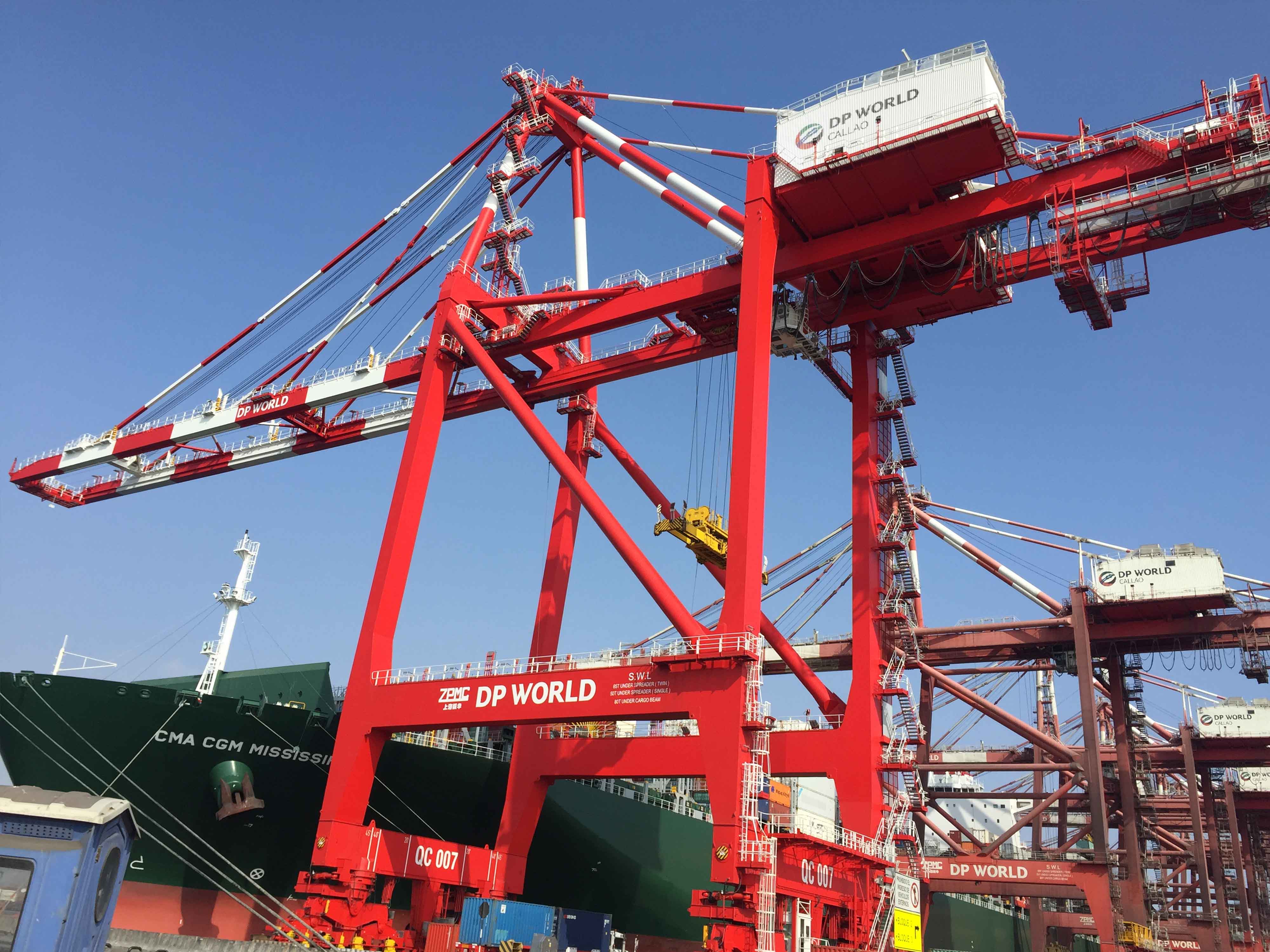 新型抗地震岸桥